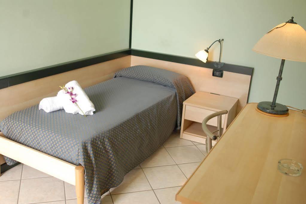 Hotel Gran Delta Di Alba-Invest Srl Rosolina Dış mekan fotoğraf